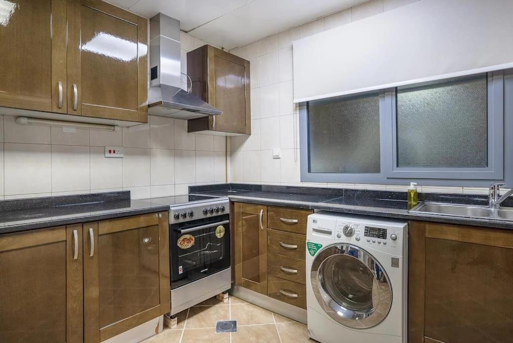 Book Me! 3 Bedroom Front Appartement Abou Dabi